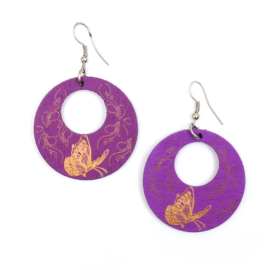 Violette Holzscheiben mit Schmetterlinggravur