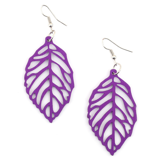 Violette, filigrane Blätter - Ohrhänger aus Holz